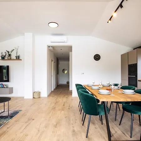 Casa Dvori By Istrialux